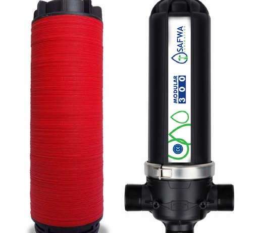 Filtre utilisant un empilement de disques rainurés pour retenir les particules solides et les impuretés présentes dans l'eau ou d'autres liquides. Il est couramment utilisé dans les systèmes d'irrigation, de traitement de l'eau et les installations industrielles.